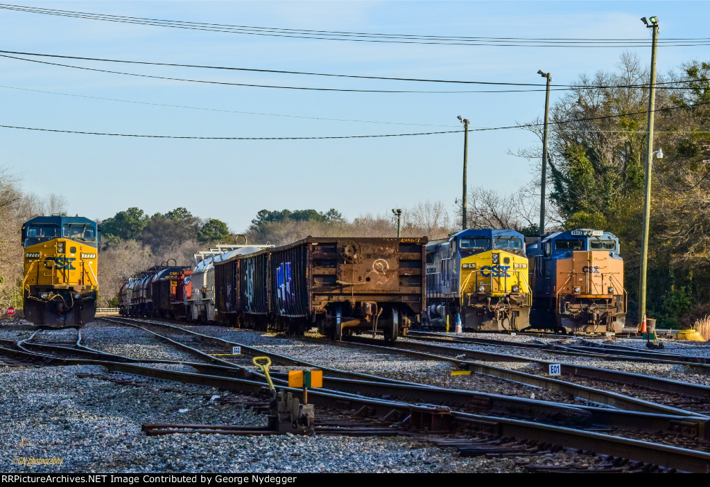 CSX 26, 7777 and 4843